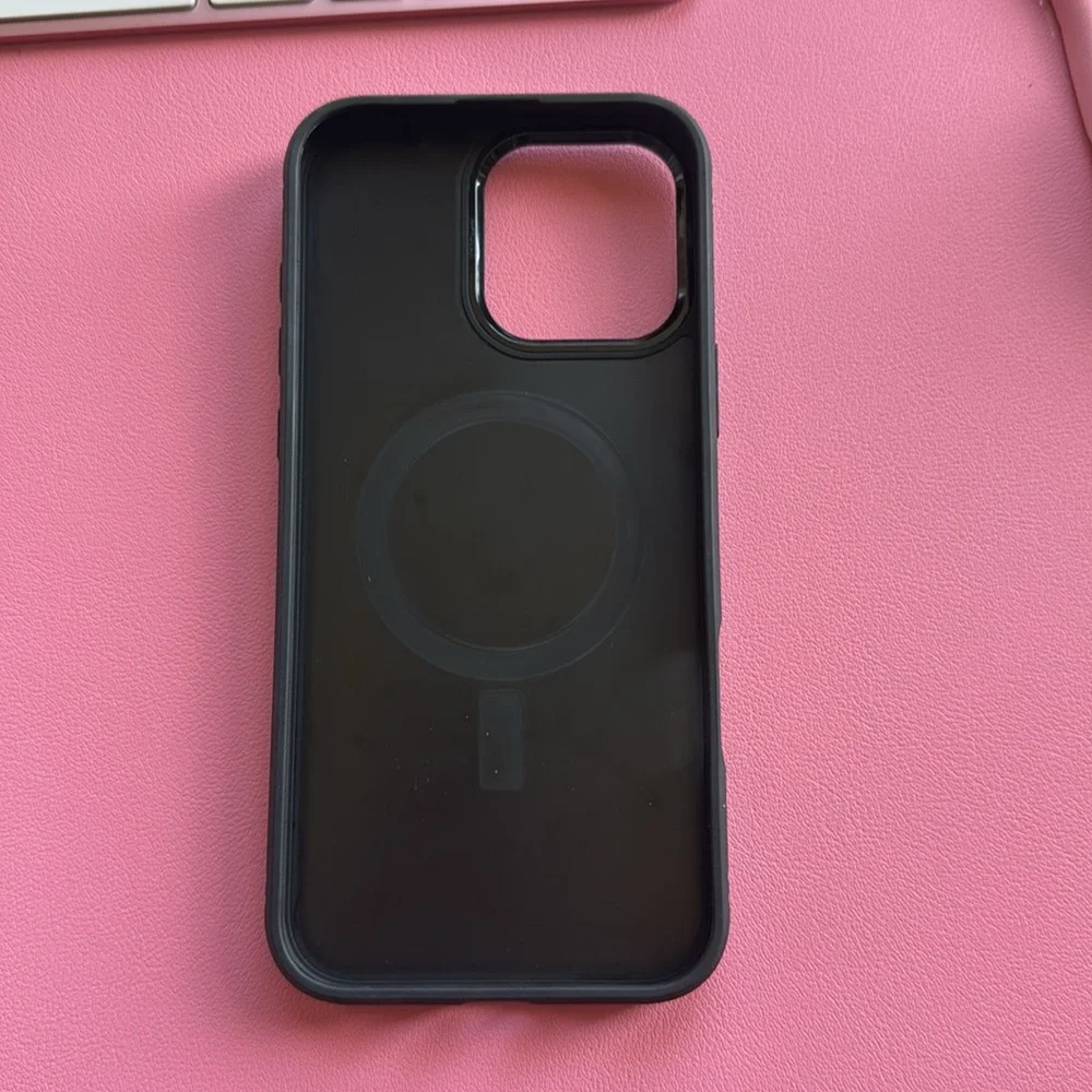 iPhone 16 Pro Max phone case